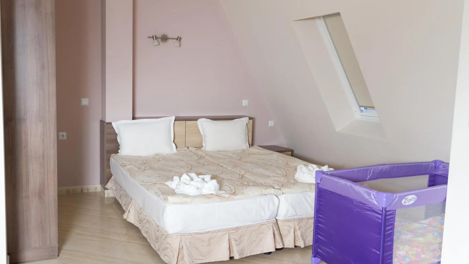 Guest House Dobi Primorsko